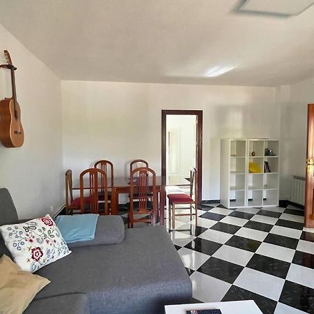 Casa Con Jardin En Ogijares别墅 外观 照片
