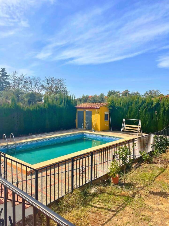 Casa Con Jardin En Ogijares别墅 外观 照片