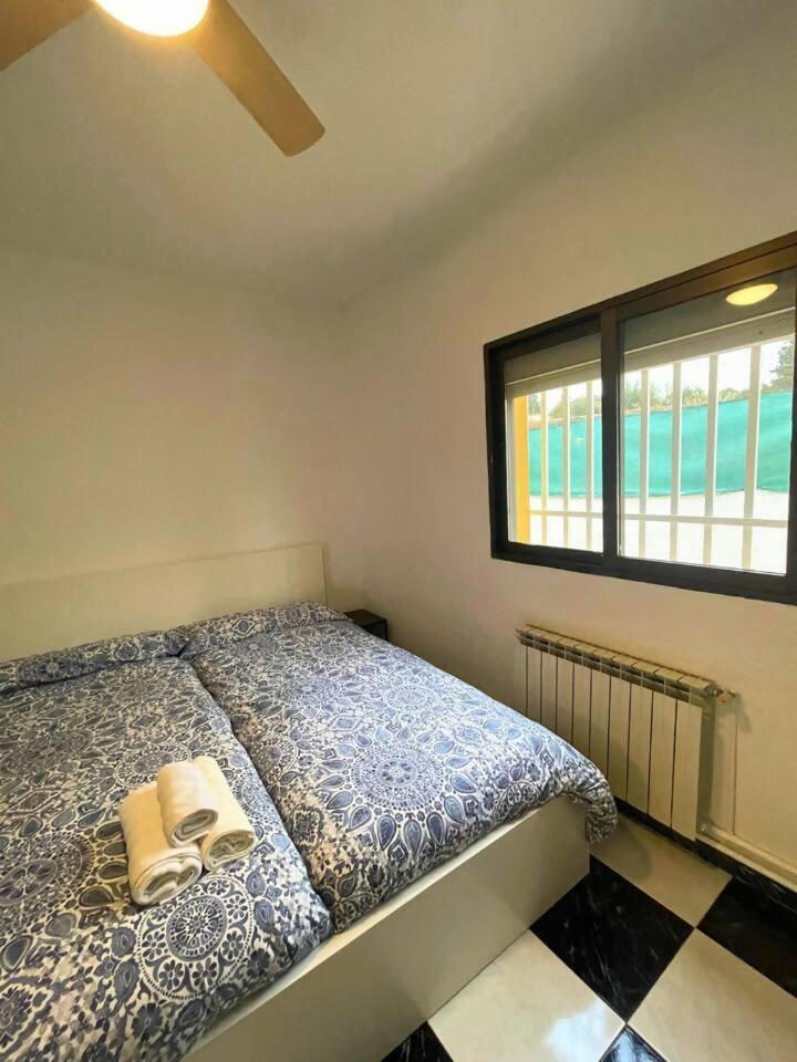 Casa Con Jardin En Ogijares别墅 外观 照片