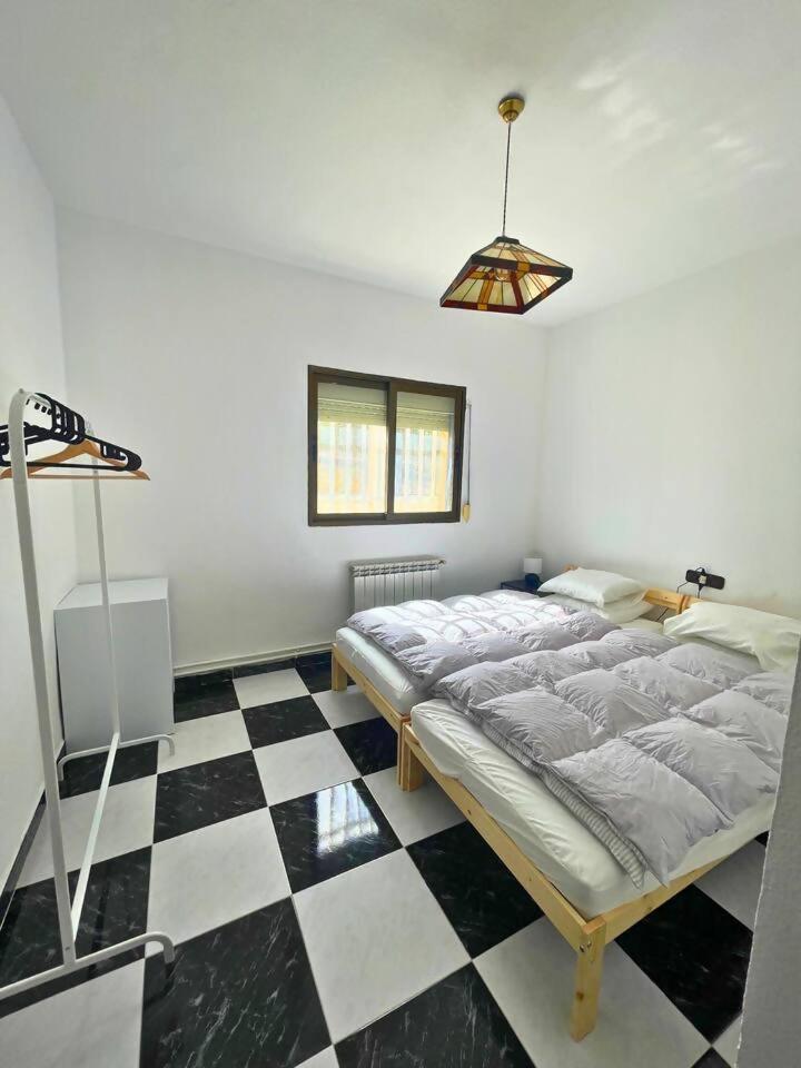 Casa Con Jardin En Ogijares别墅 外观 照片