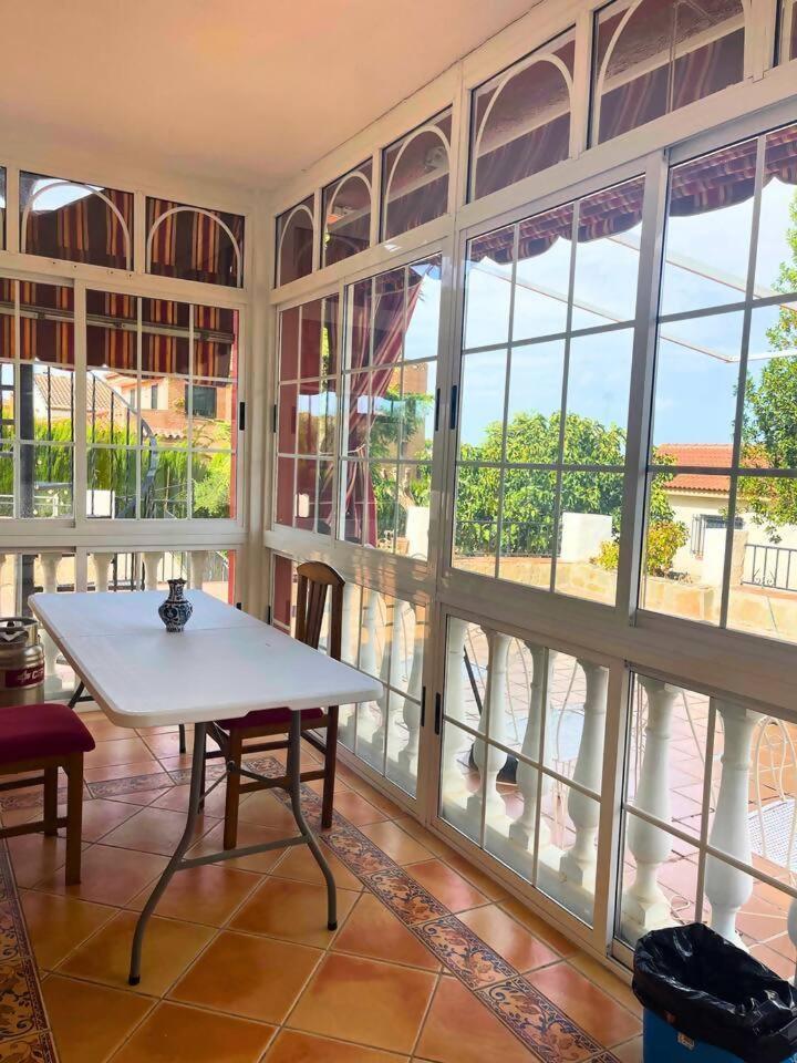 Casa Con Jardin En Ogijares别墅 外观 照片